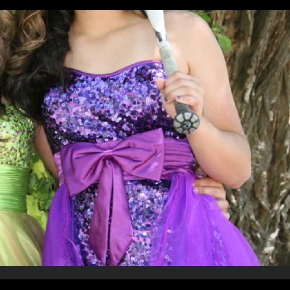 Purple sequin Dave snd Johnny mini dress